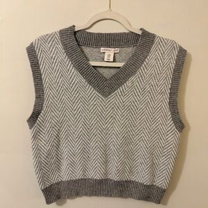 Sincerely Jules Light Gray and White Herringbone V-Neck Sweater Vest